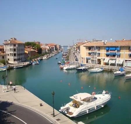 Riviera Appartament Grado Exterior photo